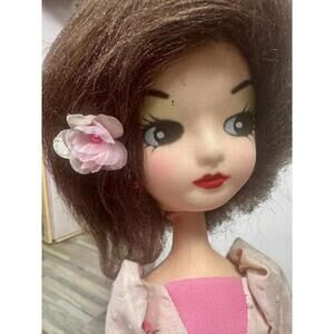 vintage 18 mod fashion kawaii doll korea big hair pink floral gown collectible